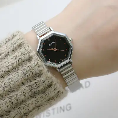 Shaped Woven Mesh Belt Women's Watch