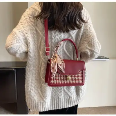 Woolen Texture Shoulder Small Square Bag