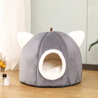 Winter Warm Fully Enclosed Cat Nest