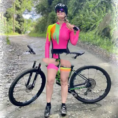 Professional Long-sleeved Cycling Suit