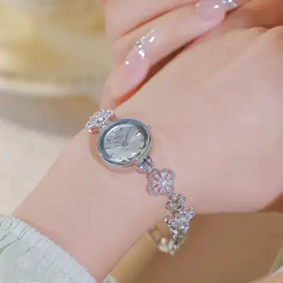 Fashion Personality Lucky Zircon Women's Watch