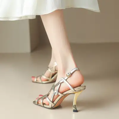 Summer Retro Hollow-out Roman Style Sandals High Heels