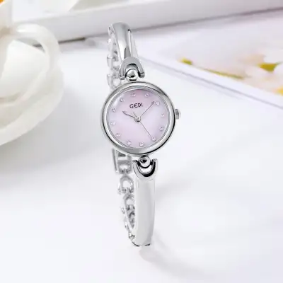 Simple Design Small Exquisite Round Dial Bangle Watch Quartz Watch