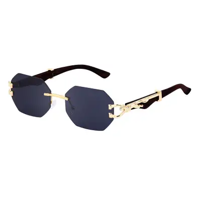 Retro Faux Wood Leopard Leg Sunglasses