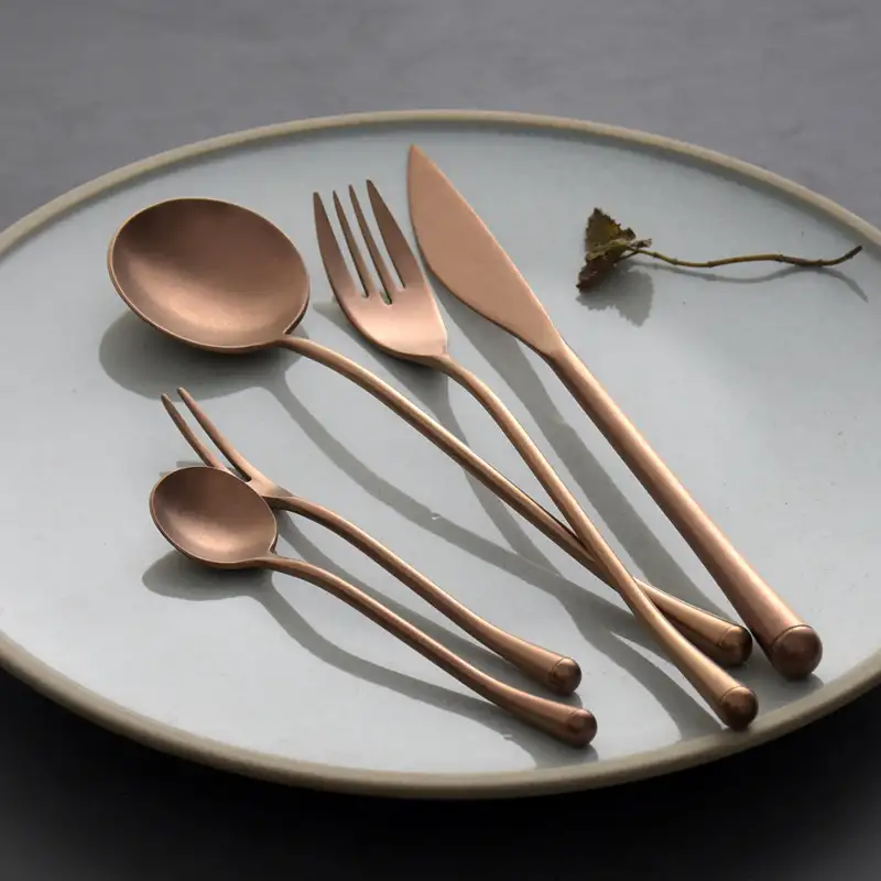 Japanese-style Old Rose Gold Tableware 304 Stainless Steel Steak Knife, Fork And Spoon