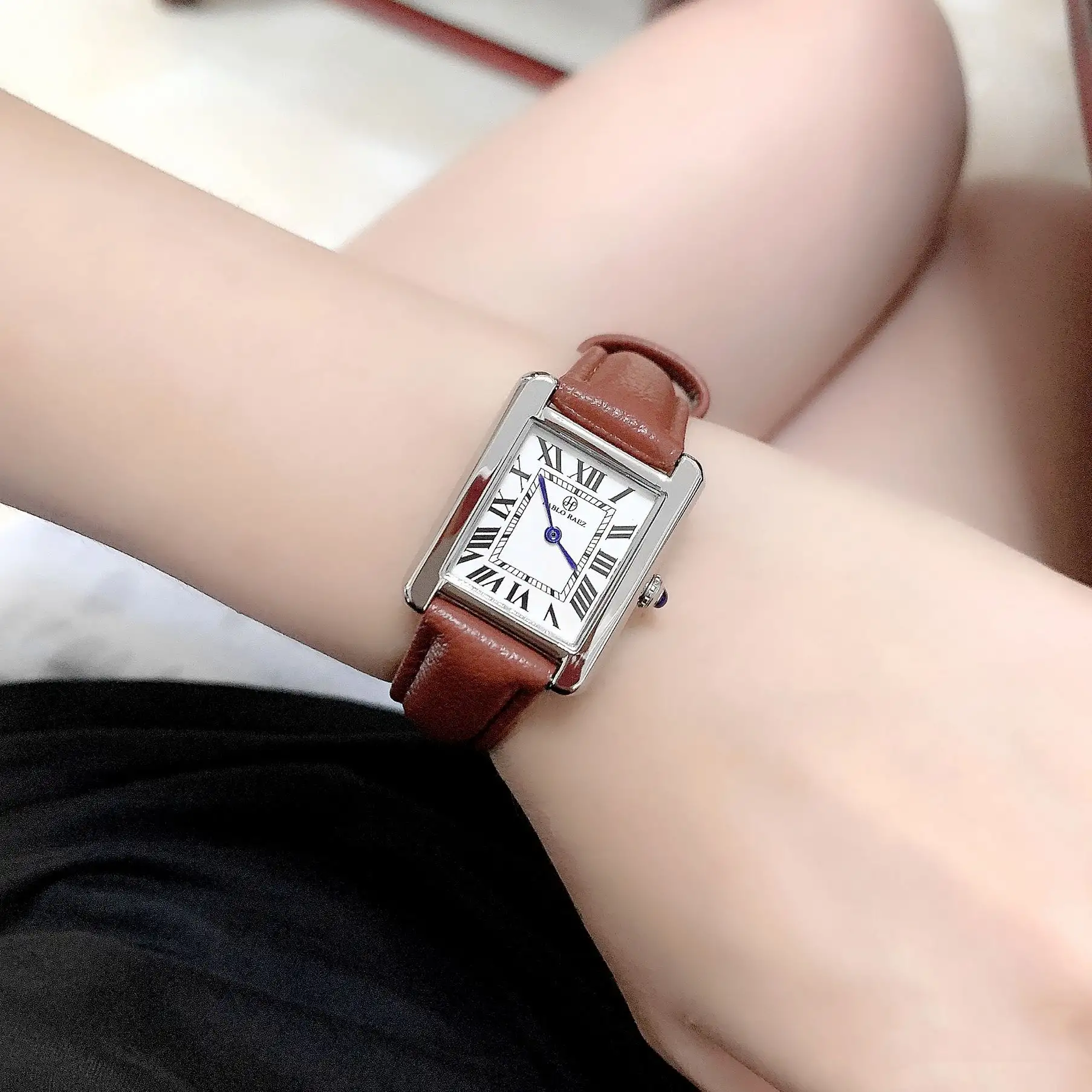 Women's Belt Rectangular Dial Roman Scale Quartz Watch