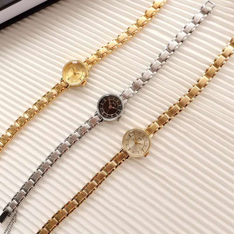 Retro Net Thin Chain Exquisite Quartz Watch