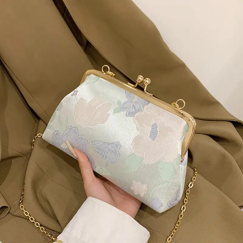 Shell Chain Flower Shoulder Bag Fashion