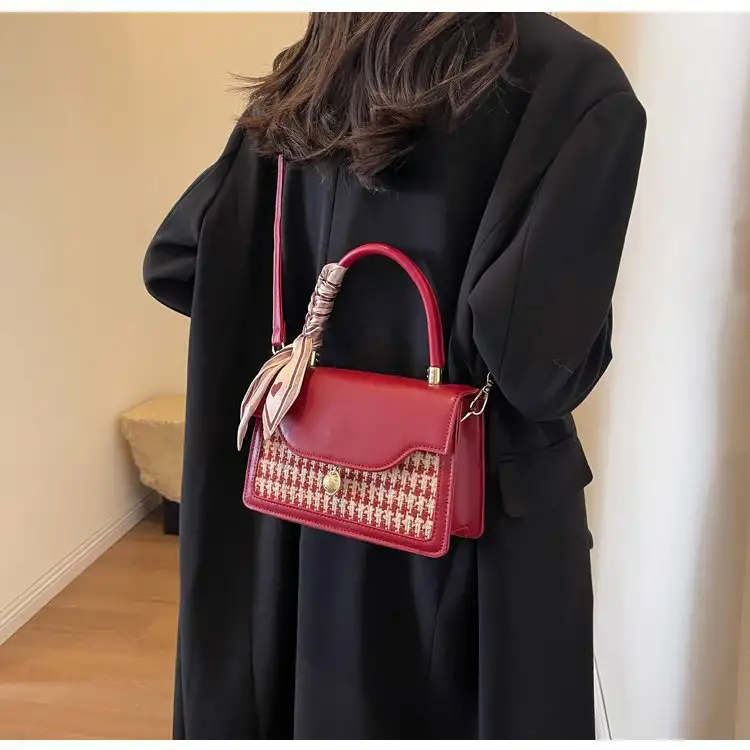 Woolen Texture Shoulder Small Square Bag